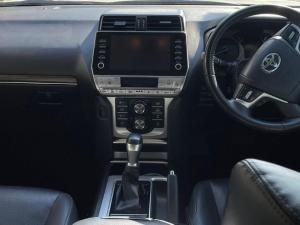 Toyota Land Cruiser Prado 2.8GD VX - Image 6