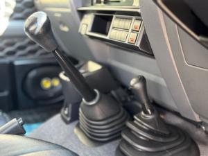 Toyota Land Cruiser 79 4.5D-4D V8 double cab LX - Image 10