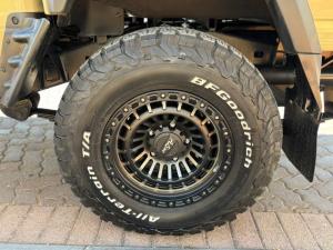 Toyota Land Cruiser 79 4.5D-4D V8 double cab LX - Image 13