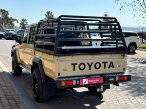 Toyota Land Cruiser 79 4.5D-4D V8 double cab LX - Image 15