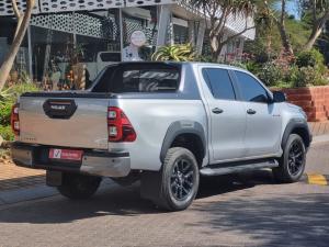 Toyota Hilux 2.8GD-6 double cab 4x4 Legend auto - Image 2