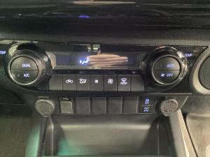 Toyota Hilux 2.8GD-6 double cab Legend RS auto - Image 15