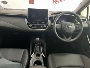 Toyota Corolla 1.8 Hybrid XR - Image 6