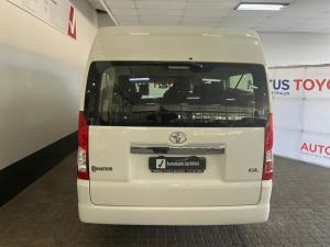 Toyota Quantum 2.8 SLWB bus 14-seater GL manual - Image 5