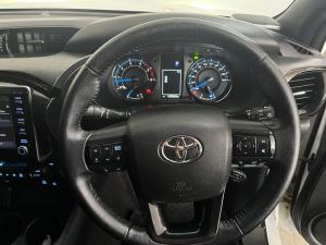 Toyota Hilux 2.8GD-6 double cab 4x4 Legend auto - Image 8