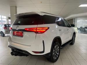 Toyota Fortuner 2.4GD-6 auto - Image 2