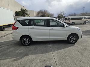 Suzuki Ertiga 1.5 GL manual - Image 3