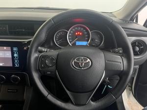 Toyota Corolla 1.6 Prestige - Image 8