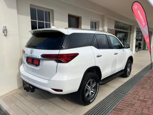 Toyota Fortuner 2.4GD-6 - Image 2