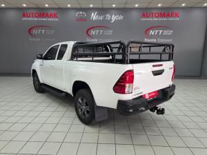 Toyota Hilux 2.4 GD-6 RB Raider automaticE/CAB - Image 12