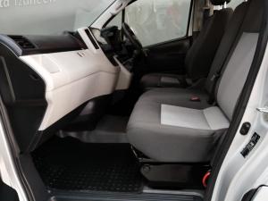 Toyota Quantum 2.8 LWB CrewcabP/V - Image 7