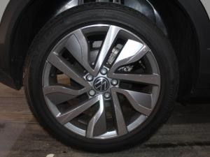 Volkswagen T-ROC 1.4 TSI Design Tiptronic - Image 21