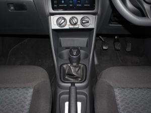 Volkswagen Polo Vivo 1.4 Life - Image 14