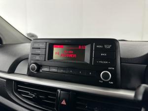 Kia Picanto 1.0 Street - Image 9
