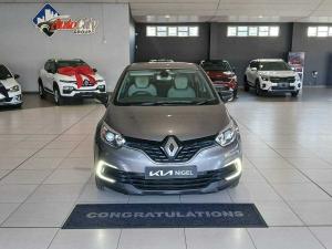 Renault Captur 900T Blaze 5-Door - Image 2