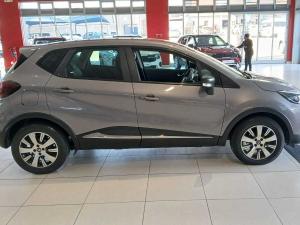 Renault Captur 900T Blaze 5-Door - Image 6