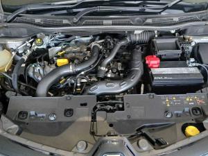 Renault Captur 900T Blaze 5-Door - Image 9