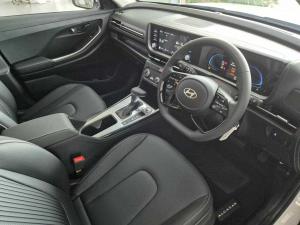 Hyundai Alcazar 2.0 Executive automatic - Image 12