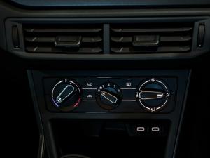 Volkswagen Polo hatch 1.0TSI - Image 9