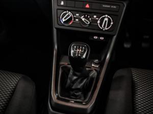 Volkswagen T-Cross 1.0TSI manual - Image 10