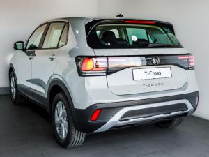 Volkswagen T-Cross 1.0TSI manual - Image 9