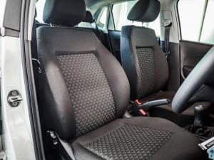 Volkswagen Polo Vivo hatch 1.4 - Image 12