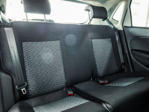 Volkswagen Polo Vivo hatch 1.4 Life - Image 16