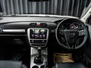 JAC T8 1.9TDi double cab Lux - Image 9
