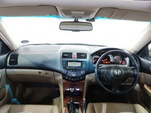 Honda Accord 2.4 Executive automatic - Image 7