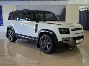 Land Rover Defender 110 D300 X-Dynamic SE - Image 1