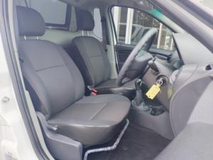 Nissan NP200 1.6i safety pack (aircon) - Image 5