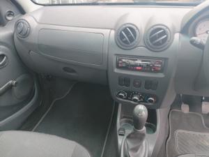 Nissan NP200 1.6i safety pack (aircon) - Image 7