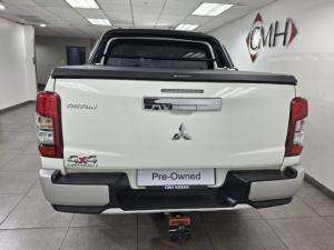Mitsubishi Triton 2.4DI-D double cab 4x4 auto - Image 4