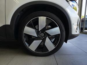 Volvo XC40 Recharge Twin Motor Ultimate - Image 12