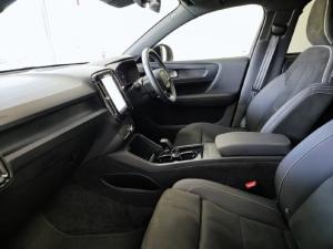 Volvo XC40 Recharge Twin Motor Ultimate - Image 16