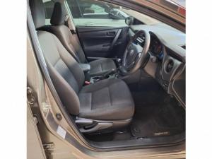 Toyota Corolla Quest 1.8 Plus manual - Image 8