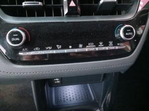 Toyota Corolla Cross 1.8 GR-Sport - Image 15