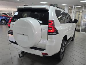 Toyota Land Cruiser Prado 2.8GD VX-L - Image 11