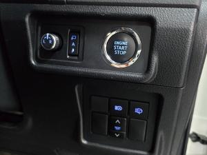 Toyota Land Cruiser Prado 2.8GD VX-L - Image 14