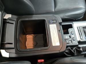 Toyota Land Cruiser Prado 2.8GD VX-L - Image 23