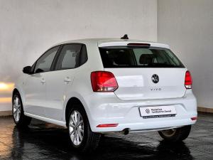 Volkswagen Polo Vivo hatch 1.6 Style - Image 3