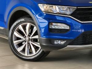 Volkswagen T-Roc 1.4TSI 110kW Design - Image 2