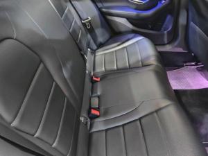 Mercedes-Benz C-Class C300 Avantgarde - Image 11