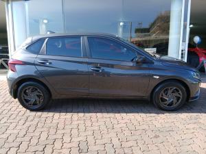 Hyundai i20 1.4 Premium - Image 3