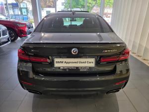 BMW 5 Series M550i xDrive - Image 6