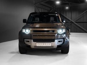 Land Rover Defender 110 P400 First Edition - Image 10