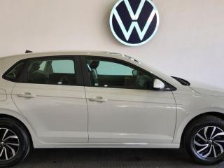 Volkswagen Polo hatch 1.0TSI