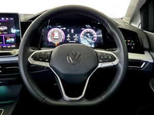 Volkswagen Golf 1.4TSI Life Plus - Image 14