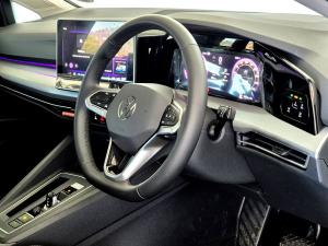 Volkswagen Golf 1.4TSI Life Plus - Image 15