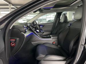 Mercedes-Benz C-Class C200 Avantgarde - Image 5
